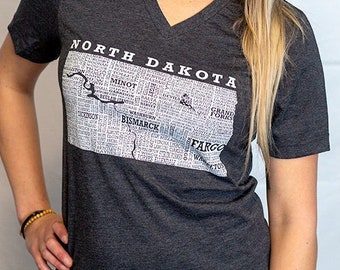 Hometown North Dakota Short Sleeve Tee Shirt-Crew Neck/V-neck - Dark Grey Heather