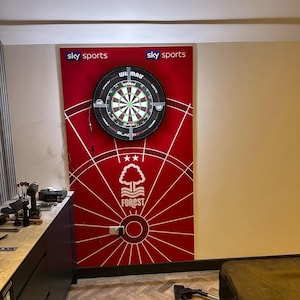 Cork Dart Board Wall Protection / Catchring With Dartboard - UK - View #3