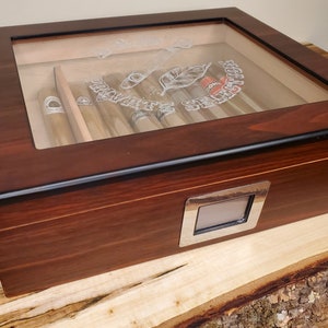 Personalized cigar humidor, fathers day gift, cigar gift, gift for golfers, best gift for dad, cigar lover gift, peraonalized humidor