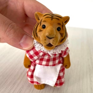 Sylvanian families tiger deals
