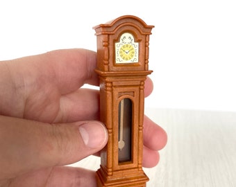 Vintage Sylvanian Families SPARES Living Room Grandfather Clock, Calico Critters accessory/ excellent condition, collector&#39;s item furniture