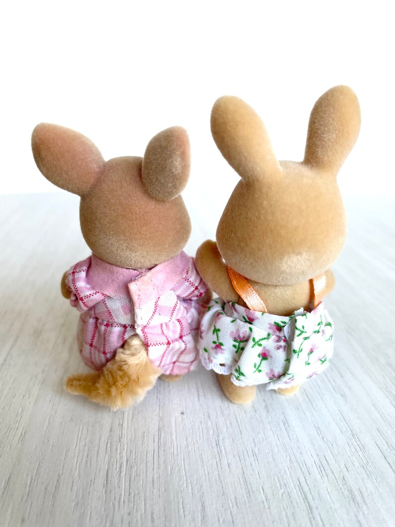 Calico Critters Rabbit and Kangaroo Sisters Duo, Figures, Ternurines - Etsy