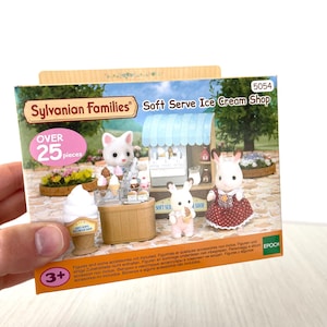 Calico Critters イギリス ソフト クリーム ショップ、工場で未開封の新品、シルバニア コレクターズ アイテム! エポック セット