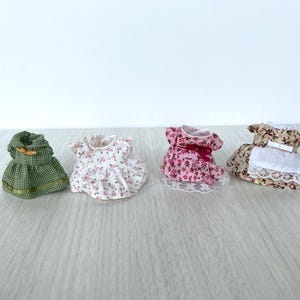 Calico Critters spare clothes mom dresses, Sylvanian Families outifts, you choose! Dress for adults female figurines, individual items