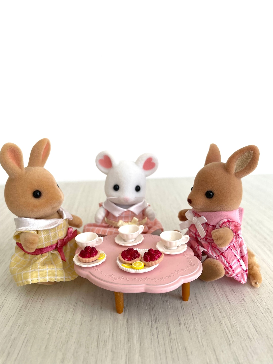 Calico Critters Tea Party Custom Set With Kangaroo Girl, Bunny, Mouse ...