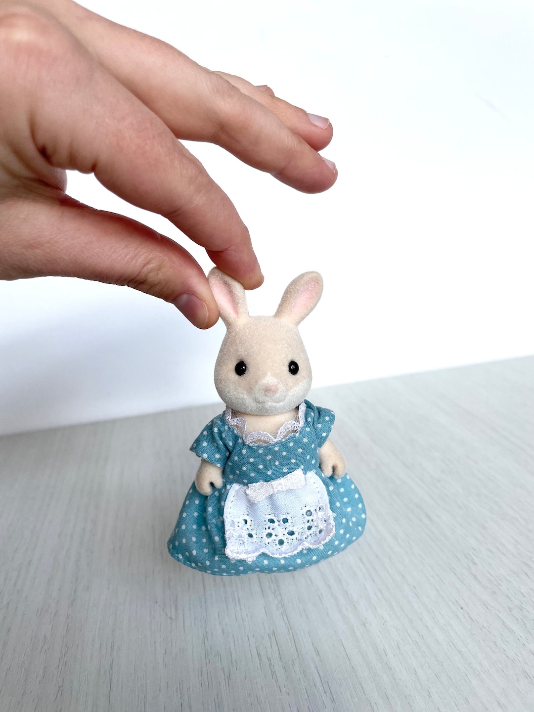 Sylvanian Families Pink Sparkle Rabbit Family Mother, RARE! in Very ...