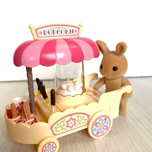 Calico Critters stopgezette Popcorn Cart gloednieuw in verzegelde fabrieksdoos, Sylvanian collector's item!