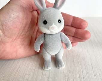 Cottontail Calico Critters Rabbit - Perfect Easter Gift for Animal Figurine Collectors | Plush Bunny | Calico Critters | Easter Decor