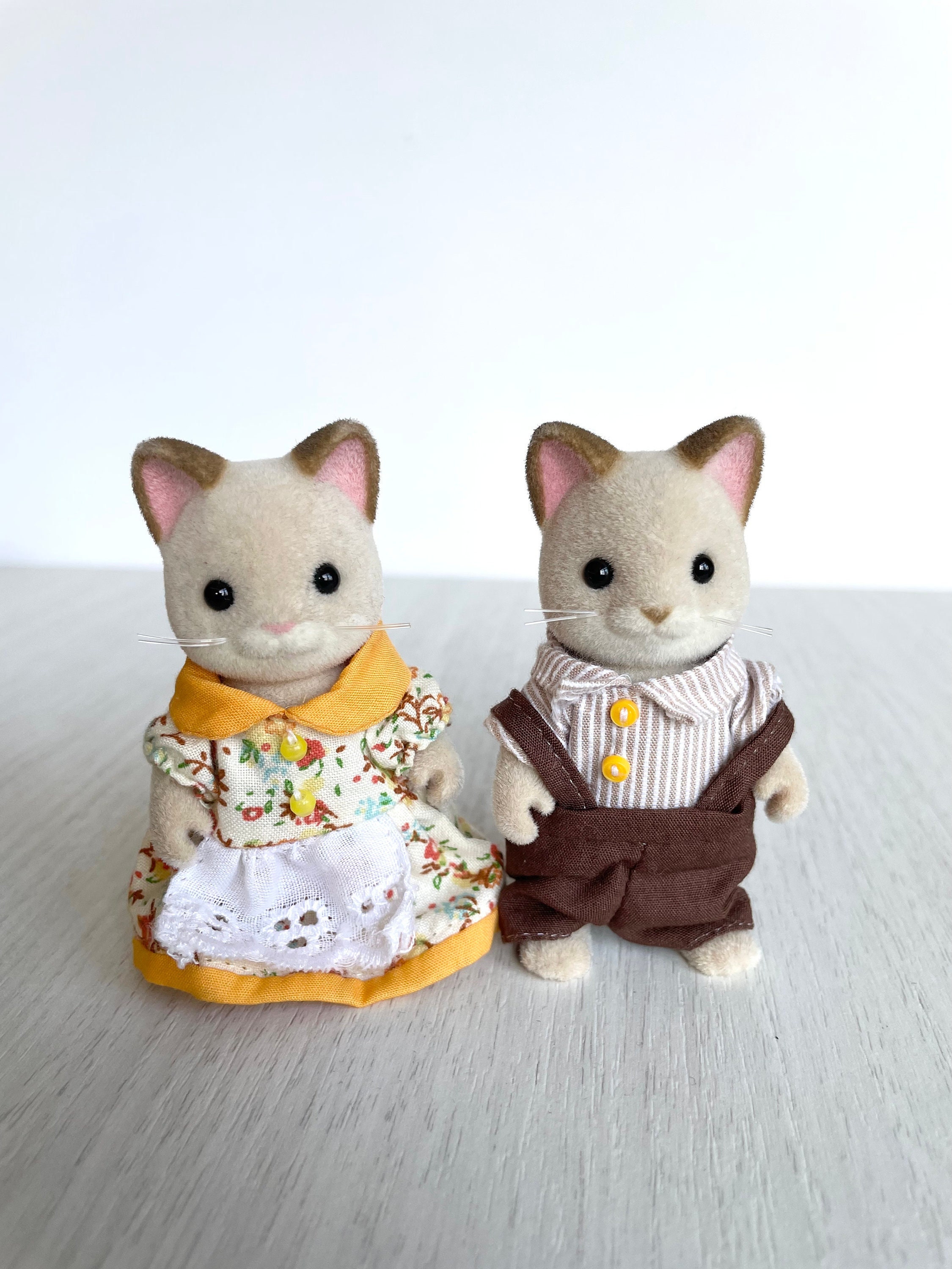 Sylvanian Families Keats Cat (cream Cat) Parents, Calico Critter 