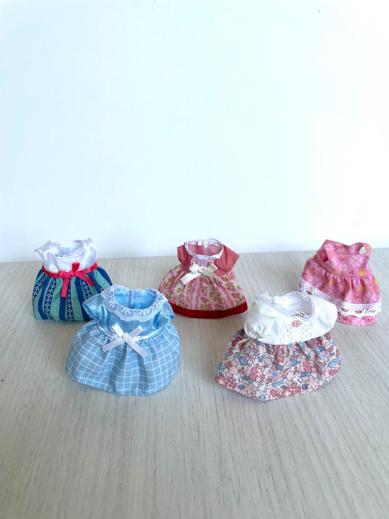 Calico Critters clothes mom dresses, Sylvanian Families outifts, you choose! Dress for adult critter figurines, new out of box