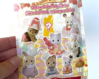 Calico Critters baby baking party series blind bag figures revealed new in package, you choose! Sylvanian families babies collectibles