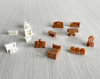 Piezas de repuesto para muebles en miniatura de casas de muñecas de la antigua tienda de juguetes Sylvanian, muebles pequeños marrones y blancos de Calico Critters.