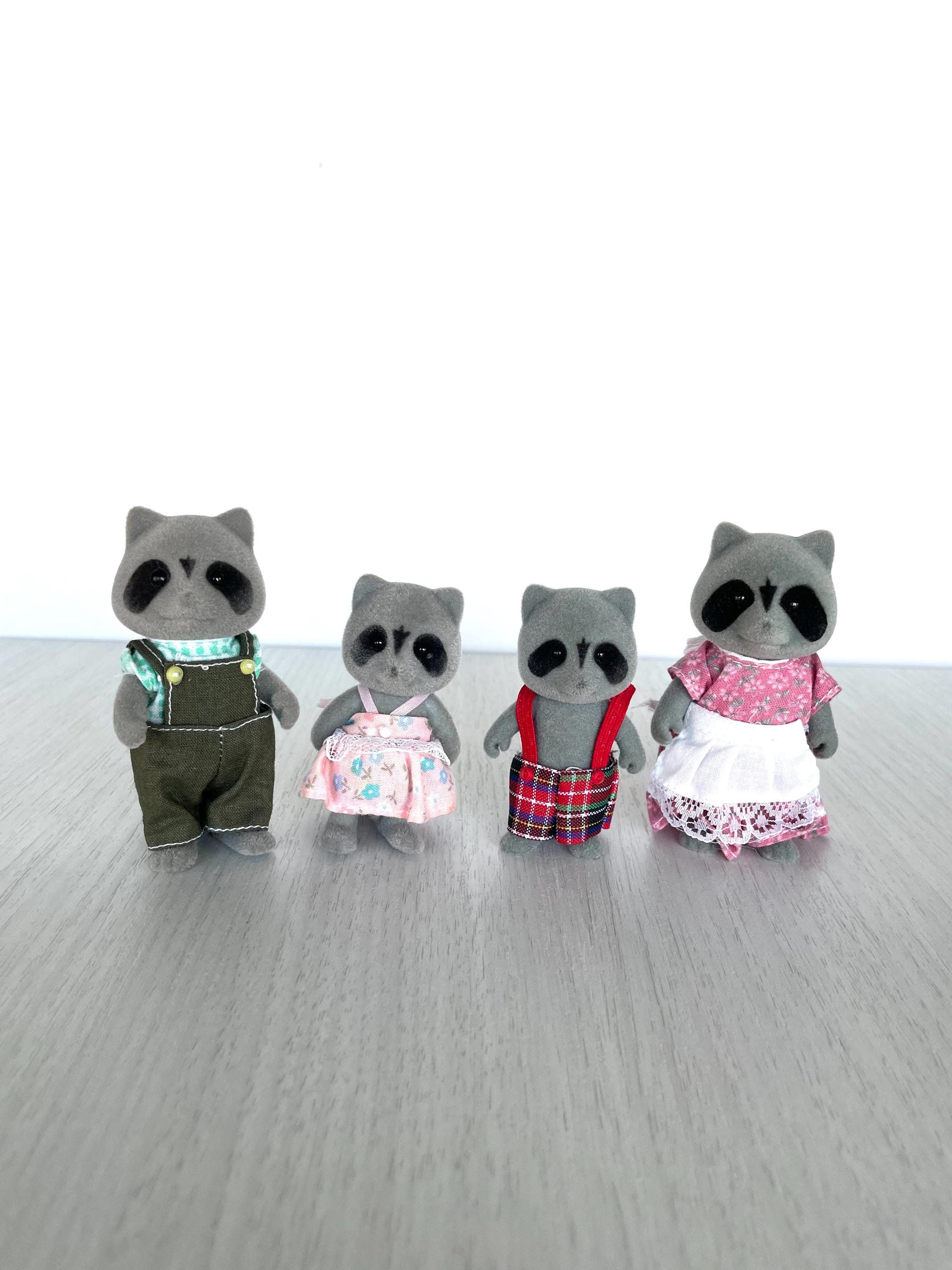 シルバニアファミリー パンダ チワワ ウエディング 洋裁などです