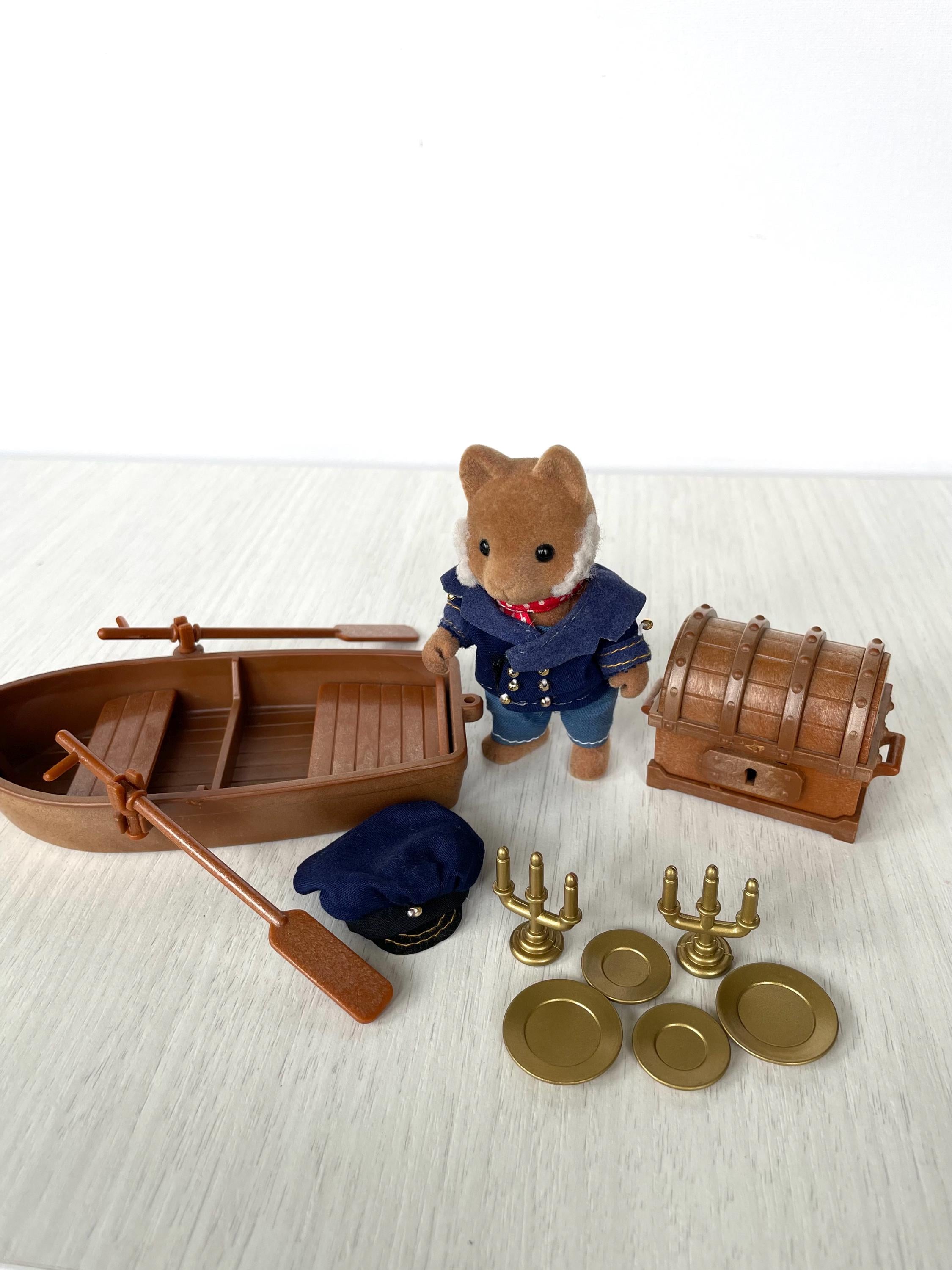 Captain Seadog Riverboat Set Sailor Horatio, Sylvanian Sea Captain Seadog Riverboat Set Sailor Horatio, Sylvanian Sea