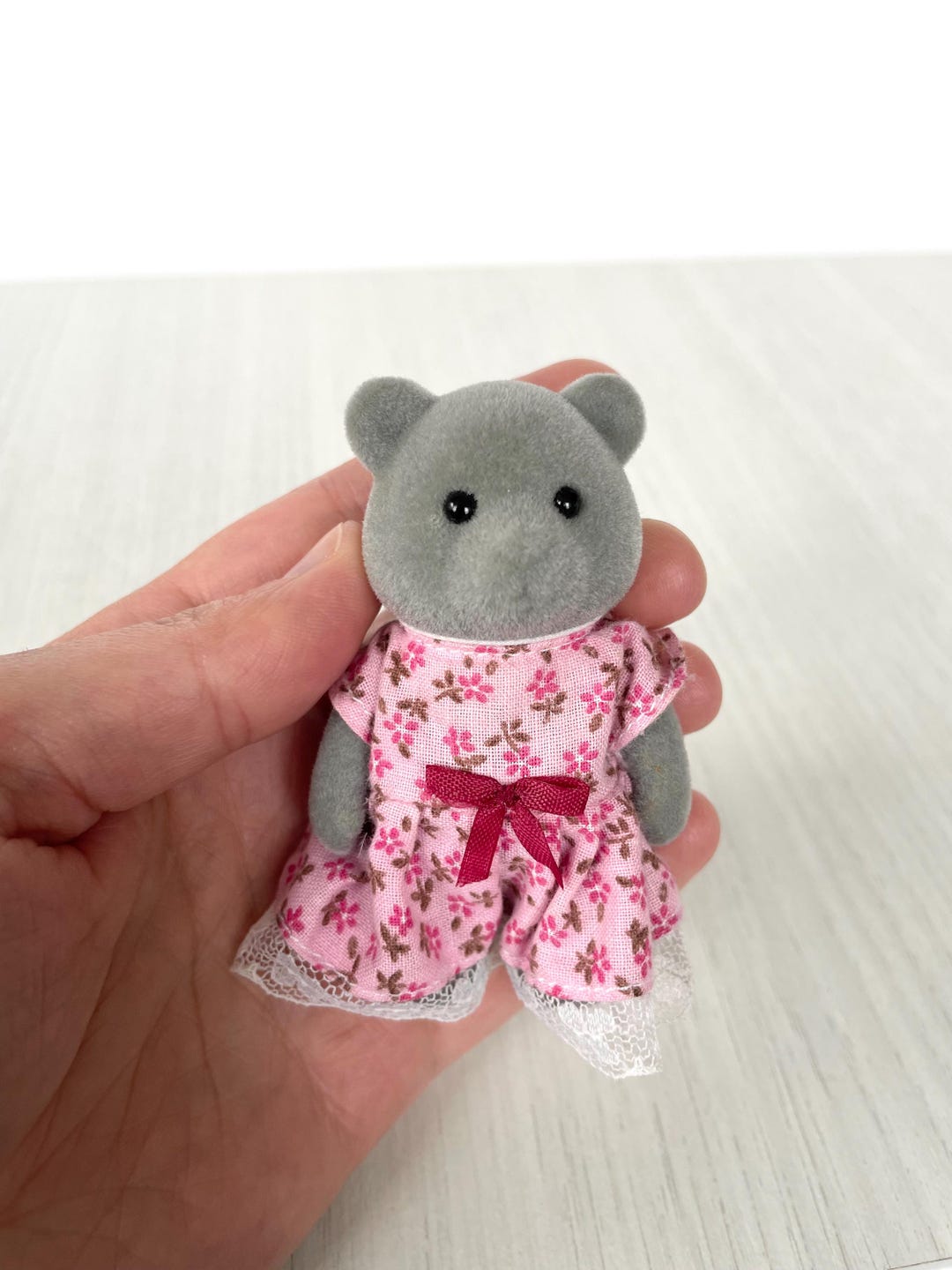 Vintage Grey Bear Older Sister 1985 Tomy Sylvanian Families Summer