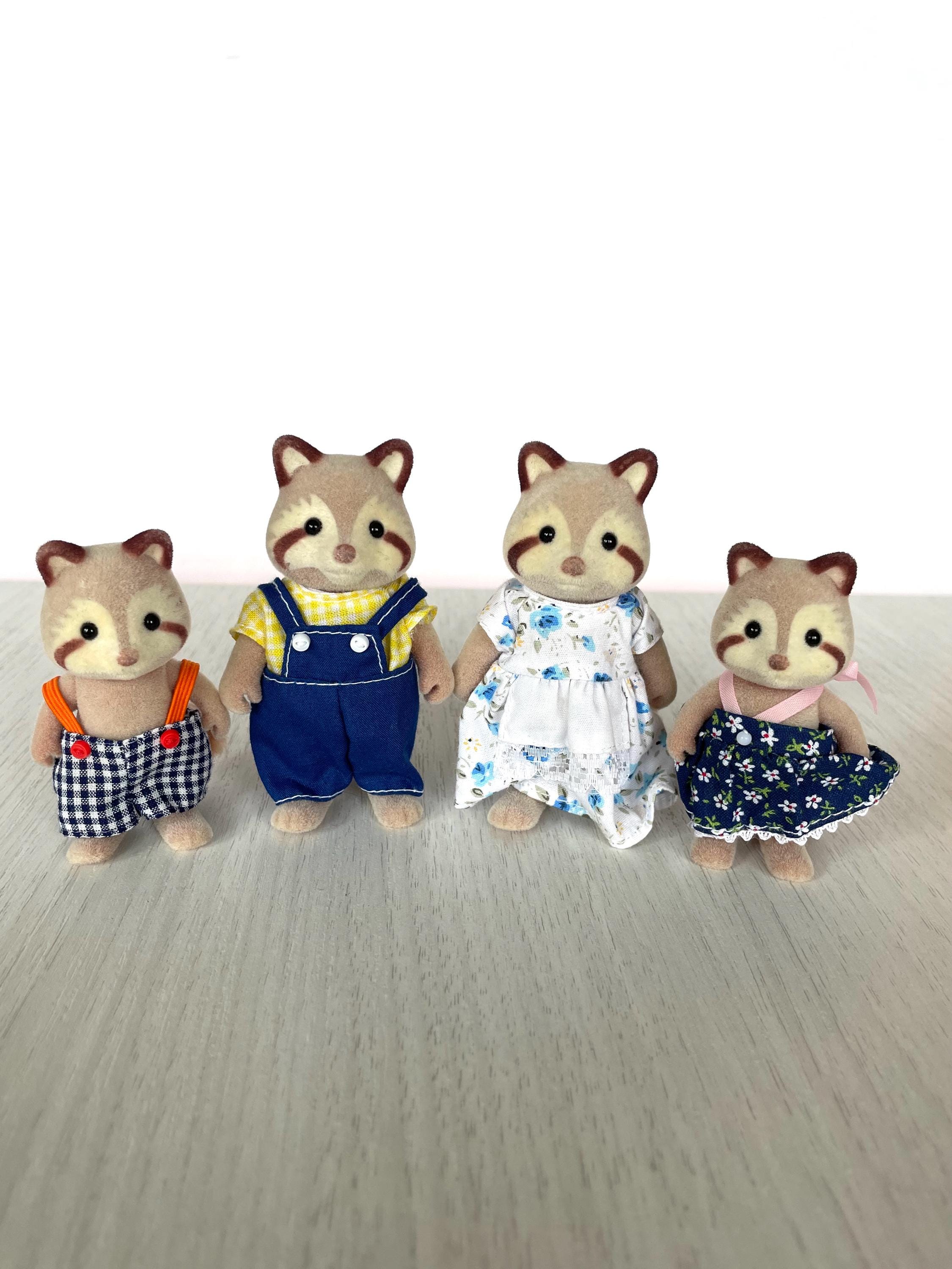 Mulberry Raccoon Family, Calico Critters Sylvanian Families