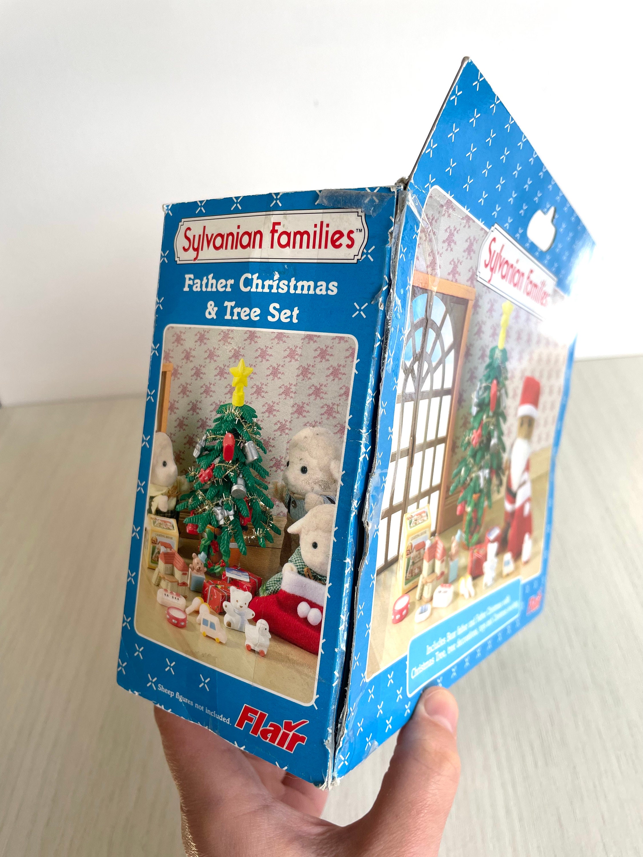 Père Noël et Sapin - Sylvanian Families (Europe) 2208