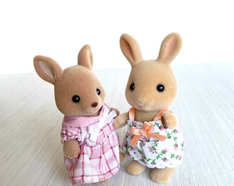 Calico Critters Rabbit and Kangaroo Sisters Duo, Figures