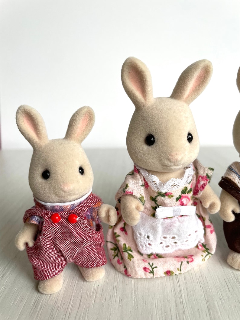 Calico Critters Vintage Periwinkle Sweet Pea Rabbit Family, Perfect for ...