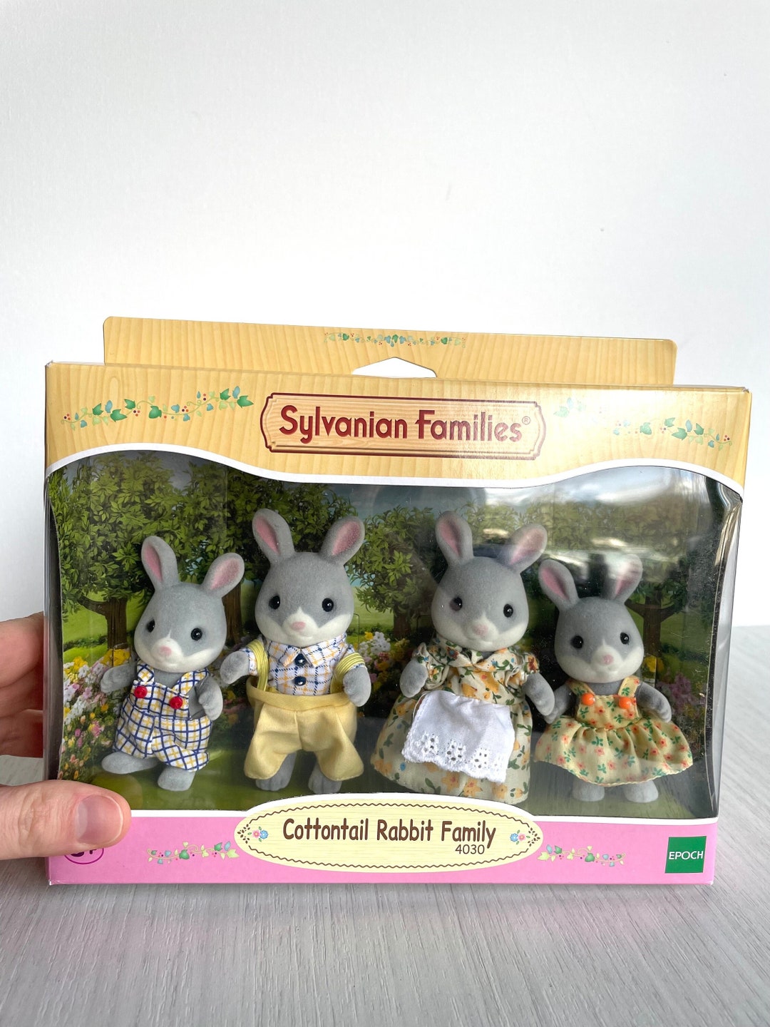 Calico Critters Cottontail Rabbit Family New in Unopened Box Calico Critters Cottontail Rabbit Family New in Unopened Box