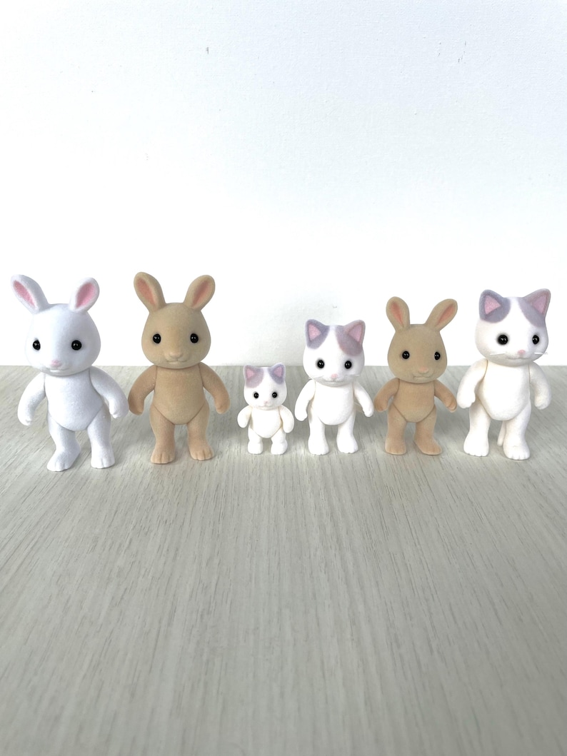 Latte cats spare critters, Sweet Pea Calico Critter bunnies, white warren rabbit, you pick individual animal: baby latte Sylvanian Families