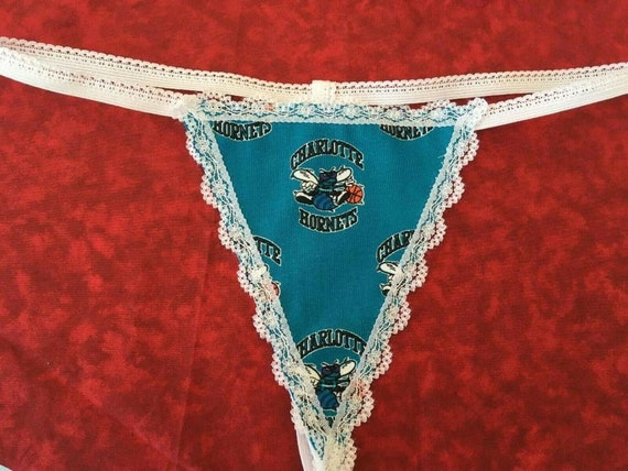 New Womens SPONGEBOB SQUAREPANTS String Thong Panty Underwear