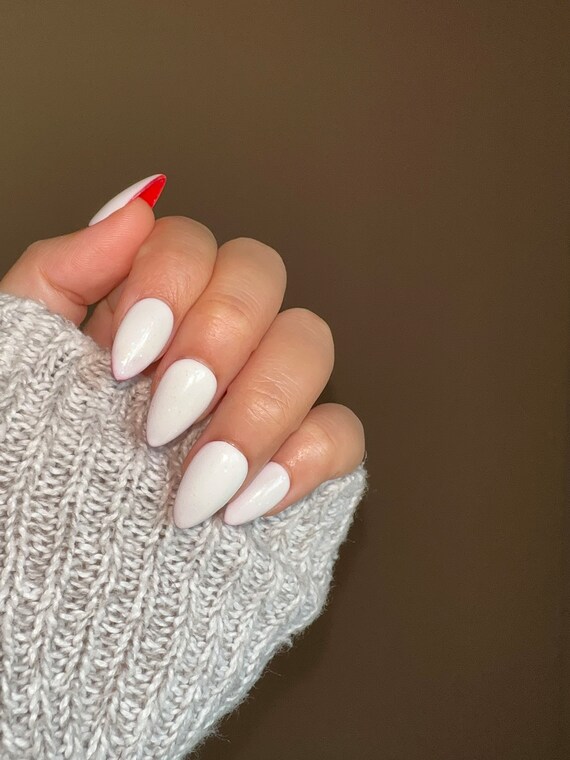 red glow in the dark acrylic nails