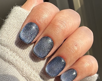 Winter Midnight Blue Aura Nail, Press on nail, cat eye nail, extra short square round, hand painted gel nail, full cover nails, glue on nail