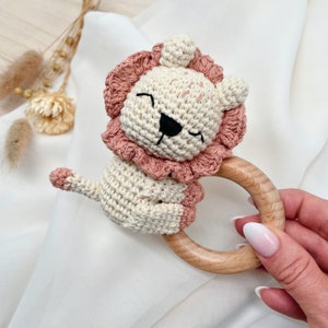 Lion gift set Baby gift with personalized crochet rattle, pacifier chain, birth gift image 4