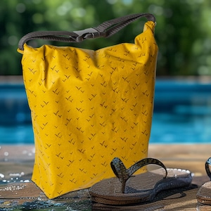 Wetbag Möwen gelb, Schwimmbeutel, Bikinitasche, wasserabweisend, Strandtasche, Schwimmbadtasche, Klickverschluss