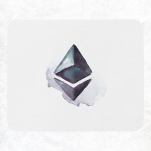 Puede incluir: Una pintura de acuarela de un símbolo de criptomoneda Ethereum gris oscuro sobre un fondo blanco.