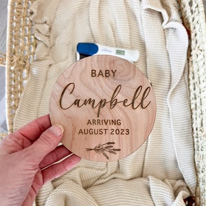 Wooden baby disc, Wooden pregnancy disc, Baby Name Sign, Birth Stat Sign, Baby Name Announcement, Hospital Name Sign, Baby announcement sign