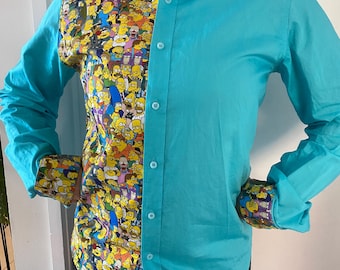 Maglietta unisex blu dei Simpson realizzata con materiali riciclati.