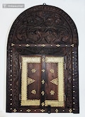 Zanzibar Door wall decor product logo