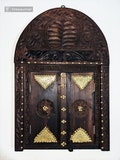 Zanzibar Door wall decor product logo