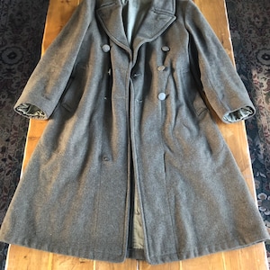 Vintage 40s WW11 US Army Overcoat Trench Coat || Melton Wool || Fits Medium