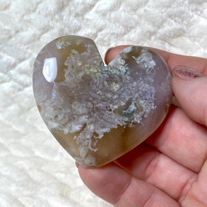 Bloemenagaat hartsnijwerk - kristal - genezend kristal - spiritueel geschenk - hartsnijwerk - kersenagaathart