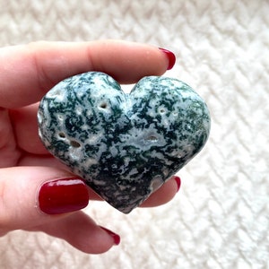 Moss Agate Heart Carving Crystal - Healing Crystal - Spiritual Gift - Druzy Crystal