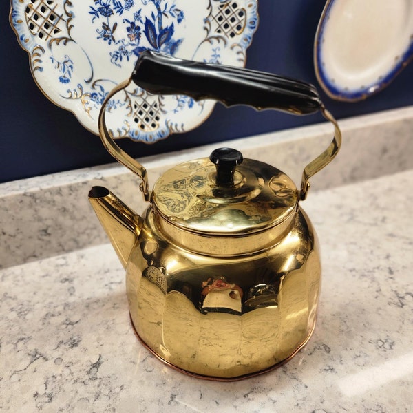Kupfer Boden Brass Copper Teapot Kettle made in Germany 8.5" wide holds 4 quarts, home decor, farmhouse decor, kitchen decor, kitchen accent