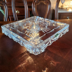 Square Cake Stand by Shannon Crystal Designs of Ireland made in Poland, Wedding Gift, serving piece, 24% Lead Crystal, gift for mom