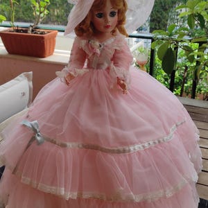 Doll vintage 1970 Madame Alexander Doll large doll 50cm pink beautiful dress with hat