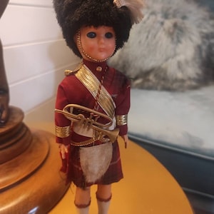 PaVintage Scottish Sleepy Eye Boy  Dolls  In Traditional Costume