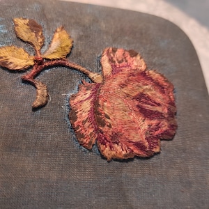 Antique Box / Box of Chocolates 1880s 1890 Victorian Velvet Silk embroidery Rare