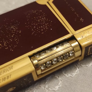 St Dupont paris lighter Superior clear,Line 2, Lacquer Golden burgundy Lacquer beautiful lighter