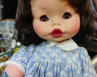 Manina Vintage 1970s, Doll beautiful Greece Kehagia, Rare doll
