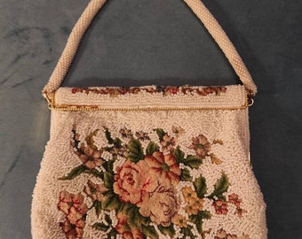 Superb Antique Victorian French Hand Mde Embroidery Beads Crewel purse Evening, fantastic bag