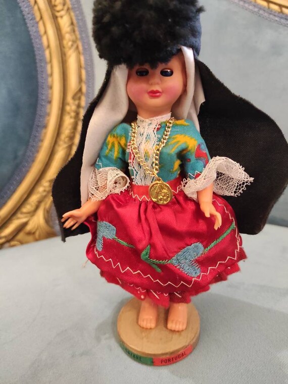 VTG NAZARE PORTUGAL Traditional  Fish Wife Doll  … - image 3