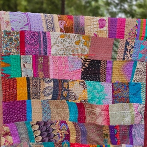 Bohemian Patchwork Quilt Kantha Quilt Handmade Vintage Quilts Boho King Size Bedding Throw Blanket Bedspread Quilting Hippie Quilts For Sale