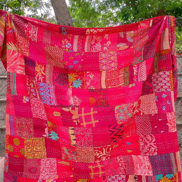 Vintage patchwork de soie kantha Quilt fait à la main bohème literie jeter couverture couvre-lit décor canapé couverture King Size 108X90 pouces