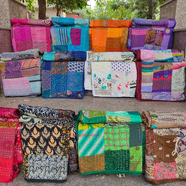 Couverture patchwork indienne Sari multi-recyclée, courtepointe Kantha faite à la main
